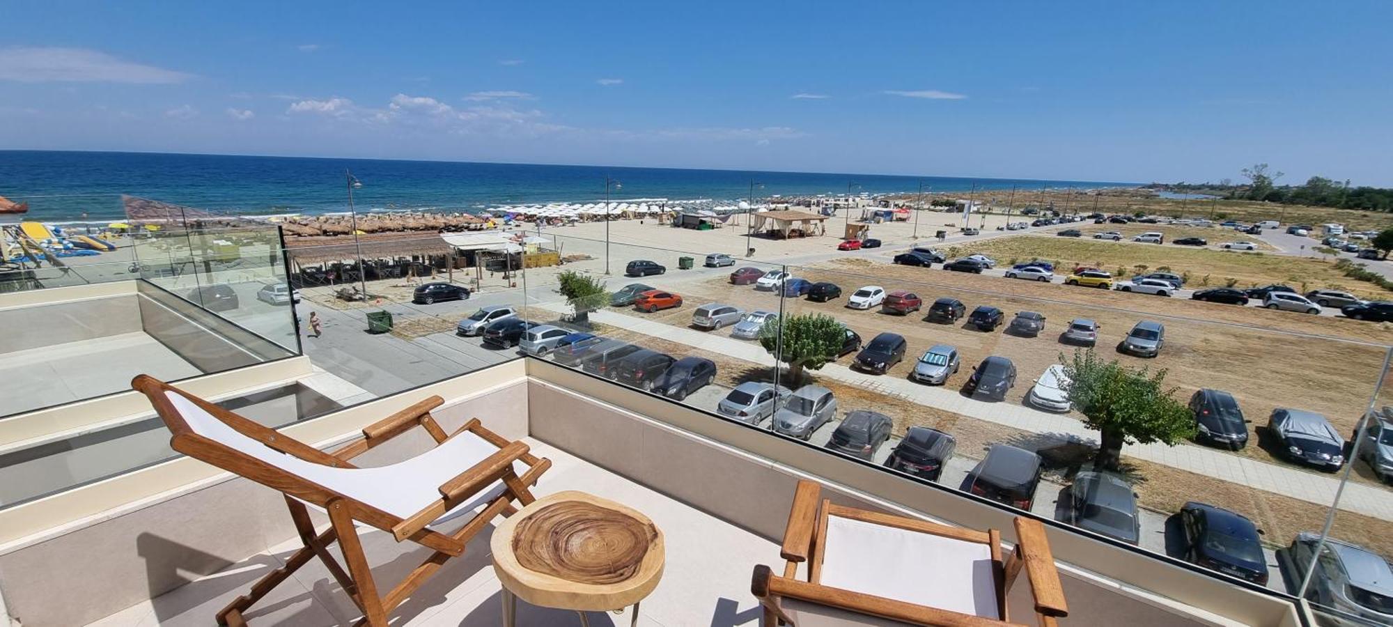 Pantheon Sea View Aparthotel Neoi Poroi Rum bild